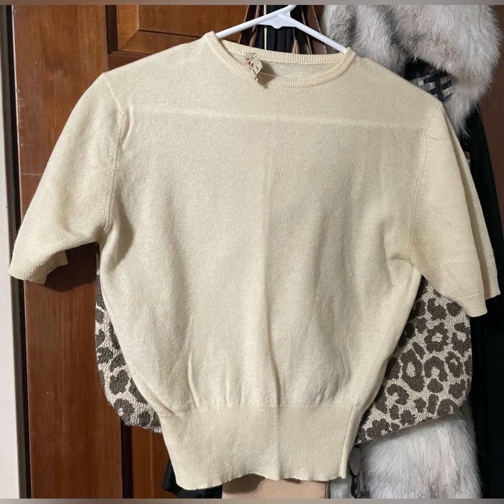 Vintage 60’s Braemar Cream Cashmere Short Sleeve Sweater Made in Scotland